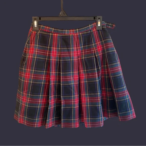 Red Plaid Pleated Mini Skirt - Picture 4 of 5